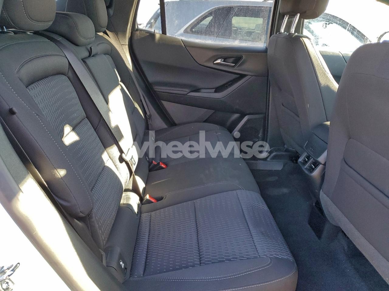 Photo 11 of 2026 CHEVROLET EQUINOX LT (VIN 3GNAXHEG9TL261775)