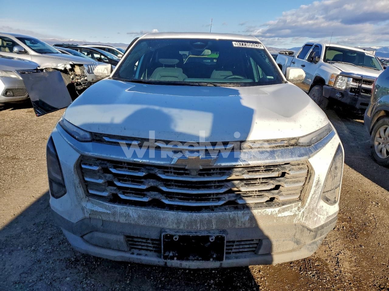 Photo 5 of 2026 CHEVROLET EQUINOX LT (VIN 3GNAXHEG9TL261775)