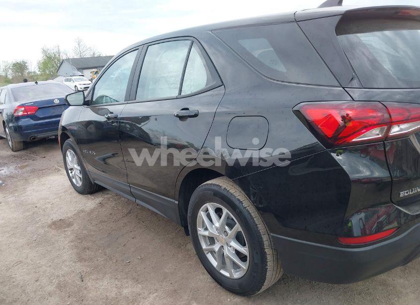 Photo 15 of 2023 Chevrolet Equinox FWD LS (VIN 3GNAXHEGXPL173159)