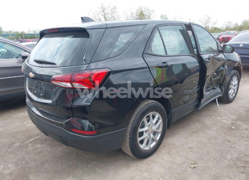 Photo 4 of 2023 Chevrolet Equinox FWD LS (VIN 3GNAXHEGXPL173159)