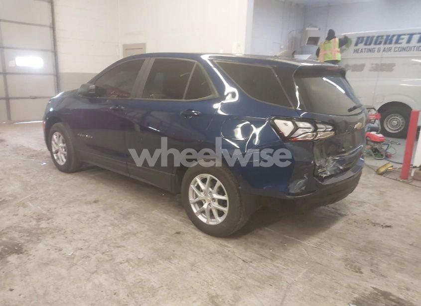 Photo 3 of 2023 Chevrolet Equinox FWD LS (VIN 3GNAXHEGXPL179396)