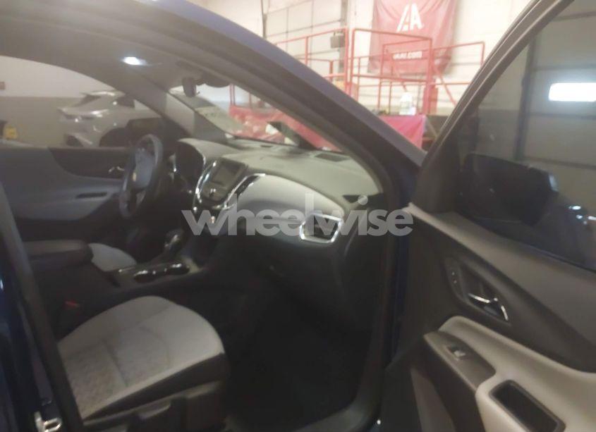 Photo 5 of 2023 Chevrolet Equinox FWD LS (VIN 3GNAXHEGXPL179396)