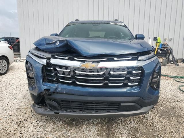 Photo 4 of 2025 CHEVROLET EQUINOX LT (VIN 3GNAXHEGXSL217069)