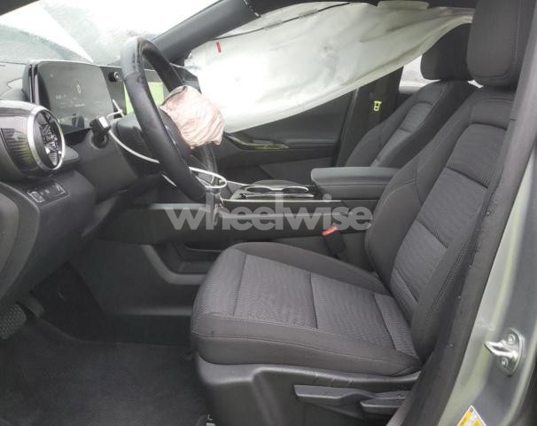 Photo 11 of 2025 CHEVROLET EQUINOX LT (VIN 3GNAXHEGXSL243123)