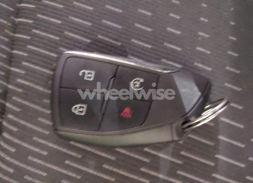 Photo 11 of 2025 Chevrolet Equinox FWD LT (VIN 3GNAXHEGXSL252341)