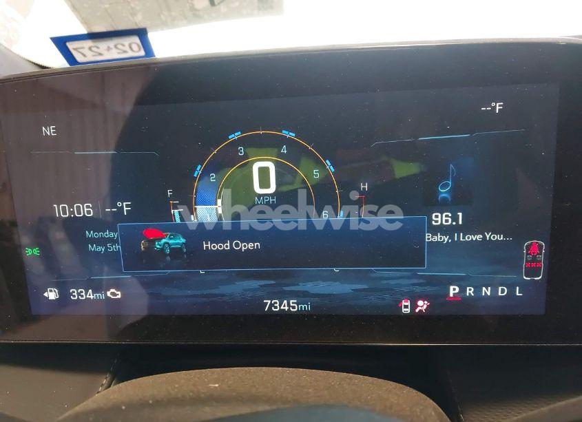 Photo 7 of 2025 Chevrolet Equinox FWD LT (VIN 3GNAXHEGXSL252341)