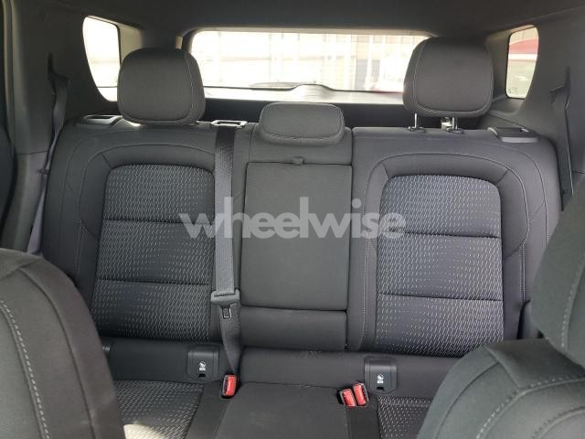 2025 CHEVROLET EQUINOX LT (VIN 3GNAXHEGXSL315468) main photo