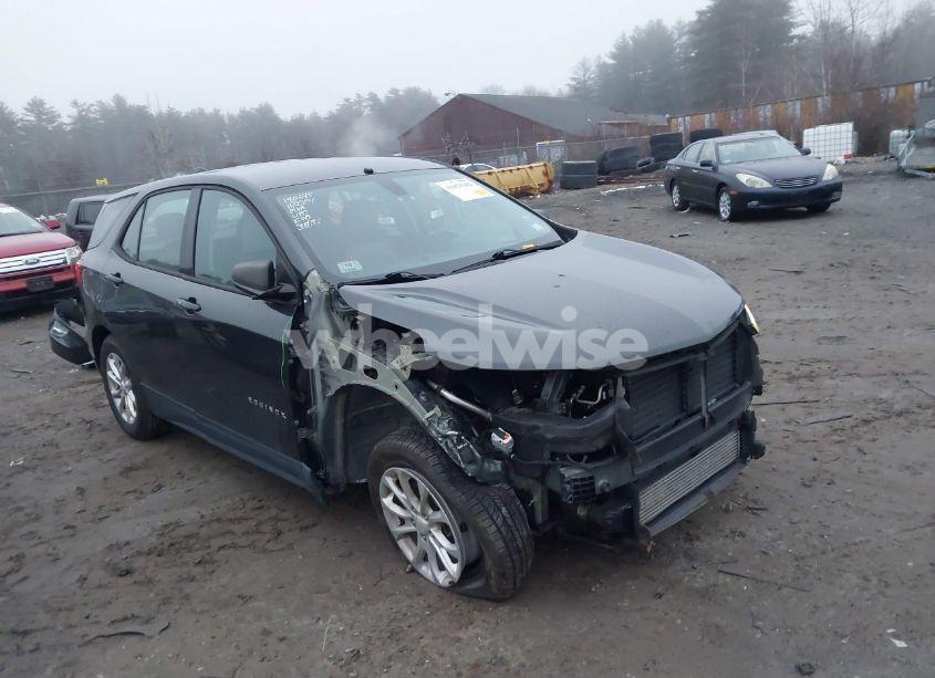 2018 Chevrolet Equinox LS (VIN 3GNAXHEV0JS504987) main photo