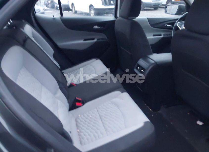 Photo 8 of 2018 Chevrolet Equinox LS (VIN 3GNAXHEV0JS504987)