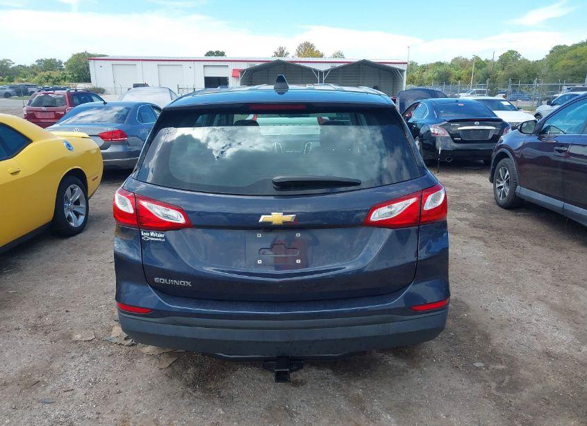 Photo 16 of 2019 Chevrolet Equinox LS (VIN 3GNAXHEV0KL220335)