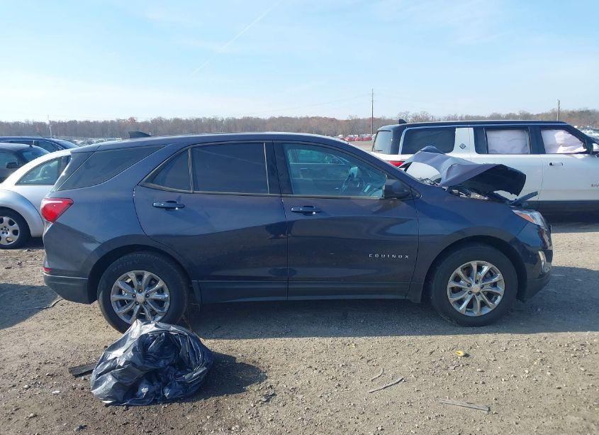 Photo 13 of 2019 Chevrolet Equinox LS (VIN 3GNAXHEV0KL288764)