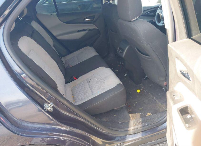 Photo 8 of 2019 Chevrolet Equinox LS (VIN 3GNAXHEV0KL288764)