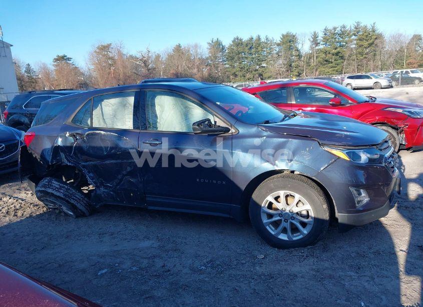 Photo 13 of 2019 Chevrolet Equinox LS (VIN 3GNAXHEV0KL307300)