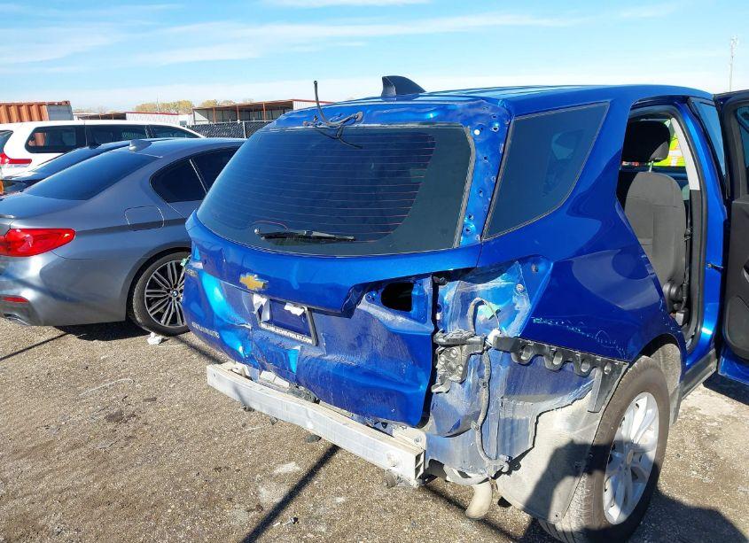 Photo 6 of 2019 Chevrolet Equinox LS (VIN 3GNAXHEV0KS540860)