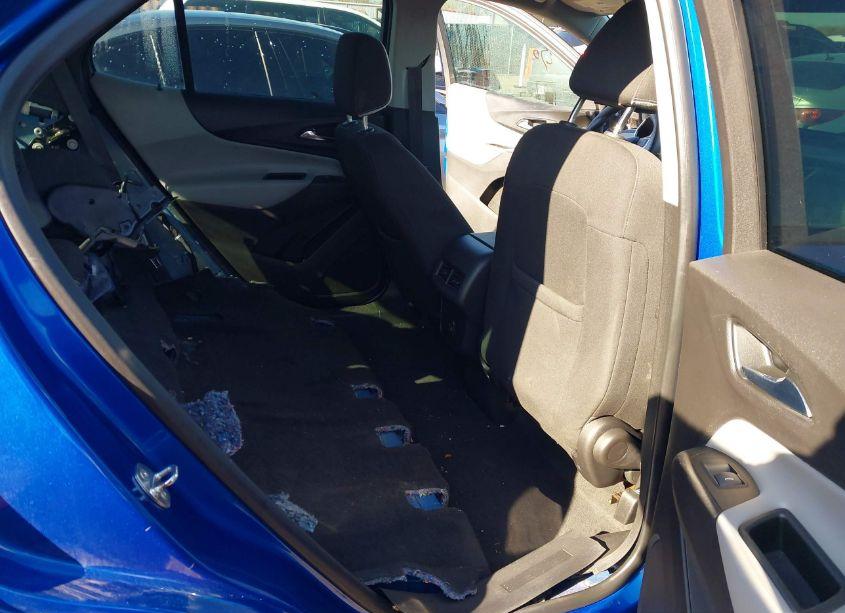 Photo 8 of 2019 Chevrolet Equinox LS (VIN 3GNAXHEV0KS540860)