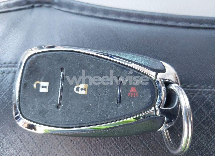 Photo 11 of 2020 Chevrolet Equinox FWD LS (VIN 3GNAXHEV0LS509190)