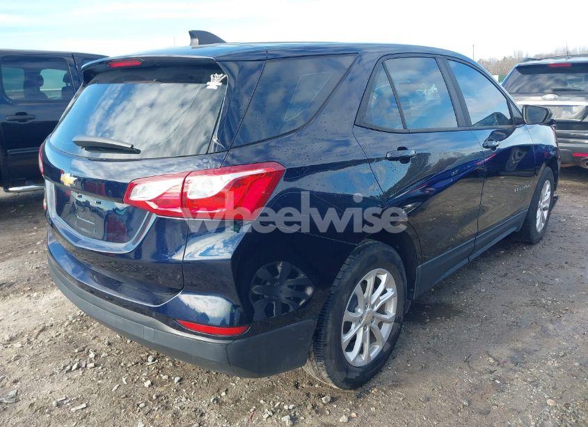 Photo 4 of 2020 Chevrolet Equinox FWD LS (VIN 3GNAXHEV0LS509190)