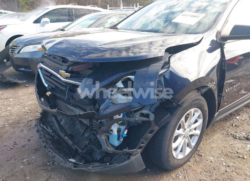Photo 6 of 2020 Chevrolet Equinox FWD LS (VIN 3GNAXHEV0LS509190)