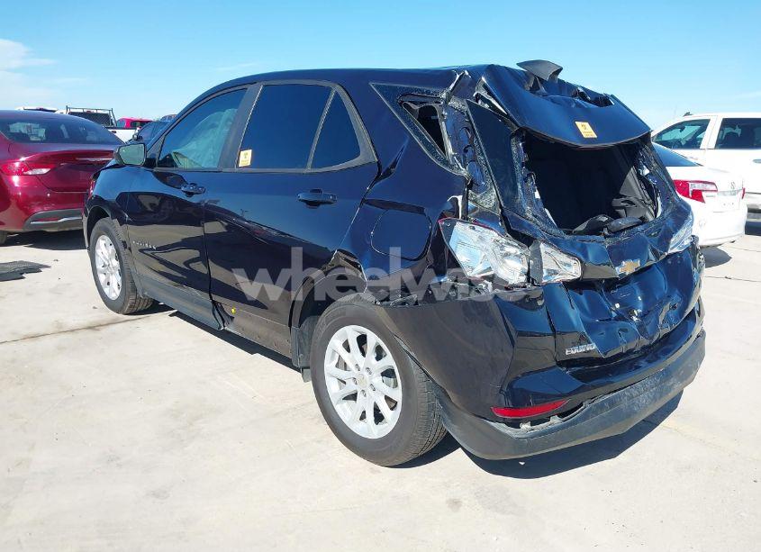 Photo 3 of 2020 Chevrolet Equinox FWD LS (VIN 3GNAXHEV0LS569664)