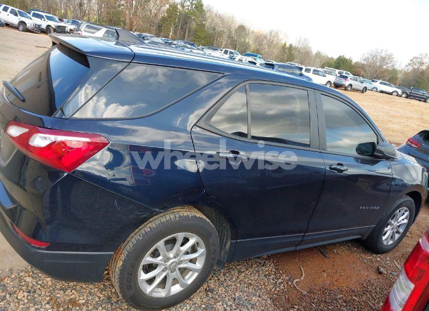 Photo 13 of 2020 Chevrolet Equinox FWD LS (VIN 3GNAXHEV0LS629376)