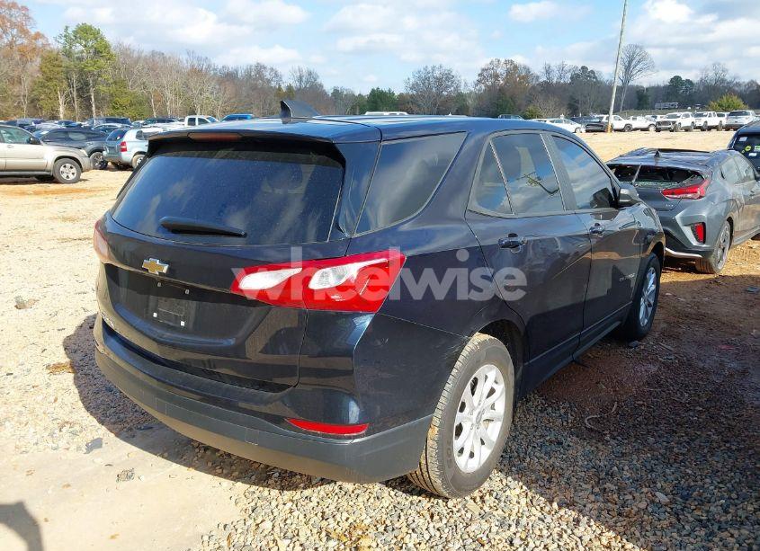 Photo 4 of 2020 Chevrolet Equinox FWD LS (VIN 3GNAXHEV0LS629376)