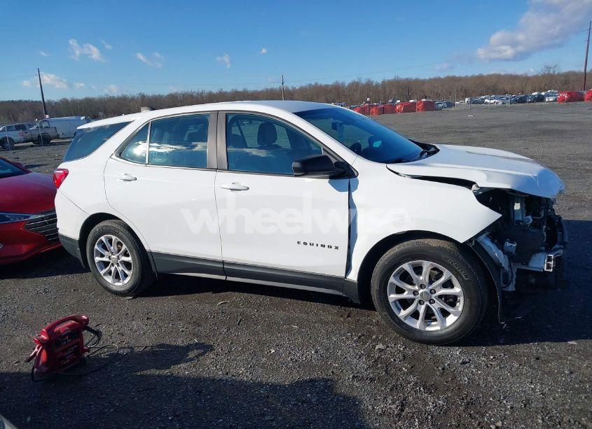 Photo 13 of 2020 Chevrolet Equinox FWD LS (VIN 3GNAXHEV0LS696088)