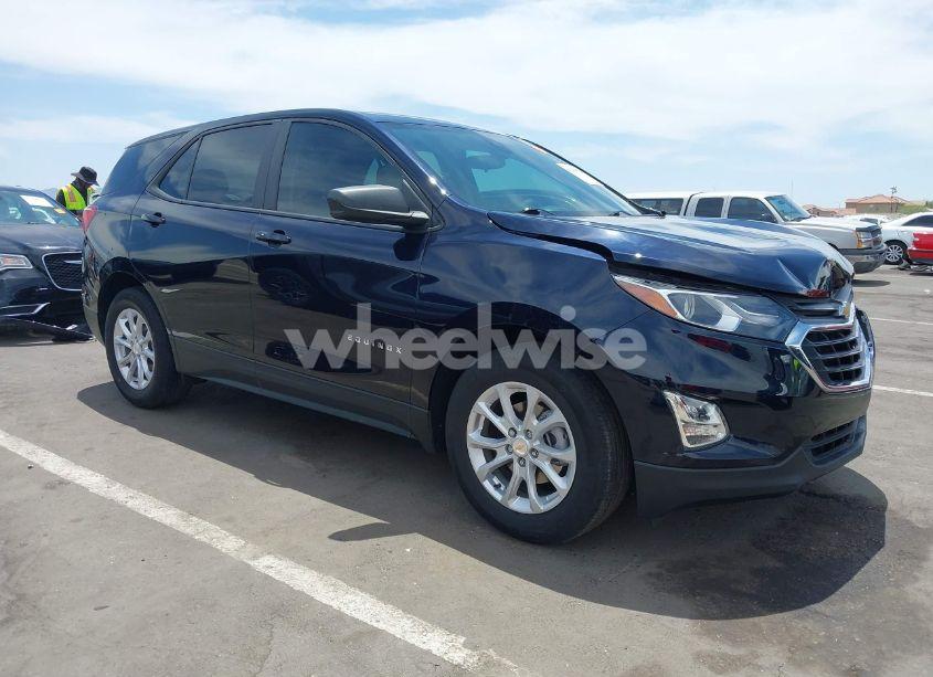 2021 Chevrolet Equinox FWD LS (VIN 3GNAXHEV0MS121362) main photo