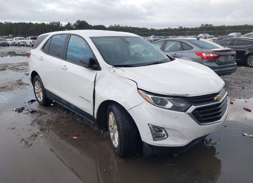 2021 Chevrolet Equinox FWD LS (VIN 3GNAXHEV0MS173705) main photo
