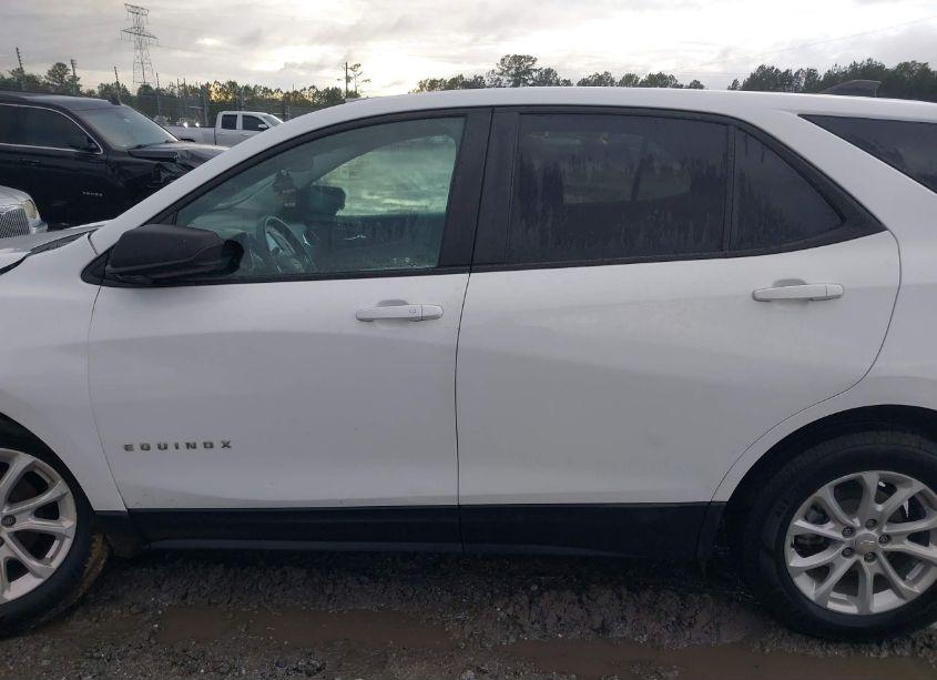 Photo 14 of 2021 Chevrolet Equinox FWD LS (VIN 3GNAXHEV0MS173705)