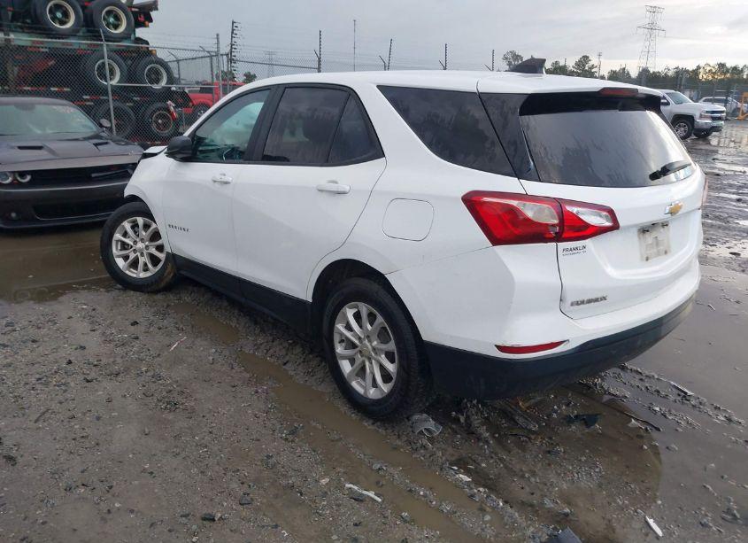 Photo 3 of 2021 Chevrolet Equinox FWD LS (VIN 3GNAXHEV0MS173705)