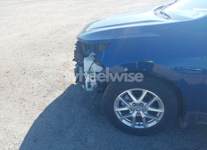 Photo 6 of 2022 Chevrolet Equinox FWD LS (VIN 3GNAXHEV0NS167257)