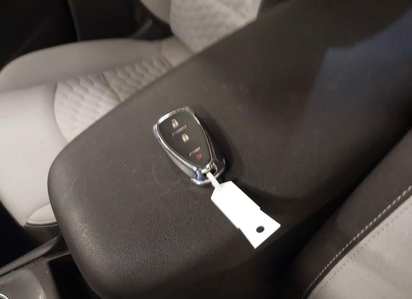 Photo 11 of 2018 Chevrolet Equinox LS (VIN 3GNAXHEV1JL305375)