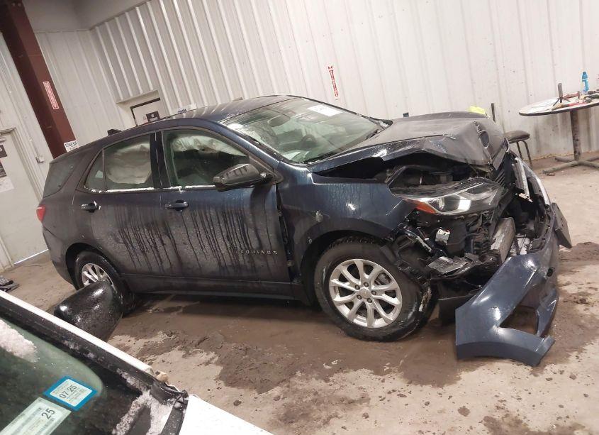 Photo 13 of 2018 Chevrolet Equinox LS (VIN 3GNAXHEV1JL305375)