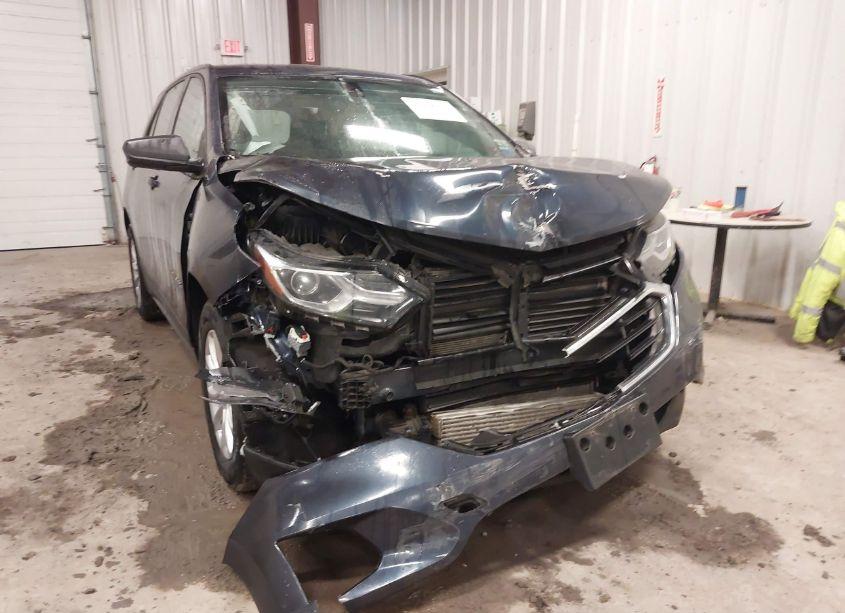 Photo 6 of 2018 Chevrolet Equinox LS (VIN 3GNAXHEV1JL305375)