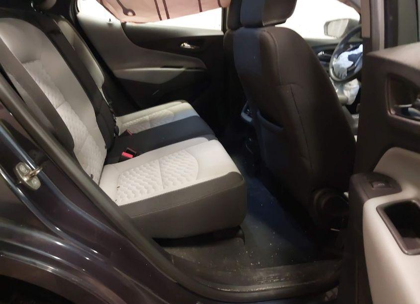 Photo 8 of 2018 Chevrolet Equinox LS (VIN 3GNAXHEV1JL305375)