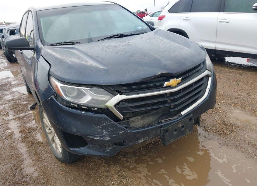 Photo 6 of 2018 Chevrolet Equinox LS (VIN 3GNAXHEV1JS531356)