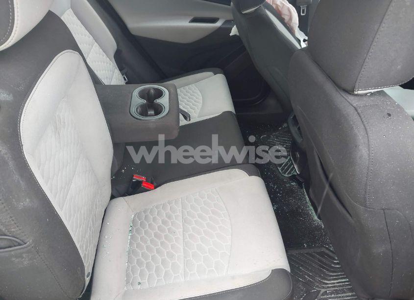 Photo 8 of 2018 Chevrolet Equinox LS (VIN 3GNAXHEV1JS554314)