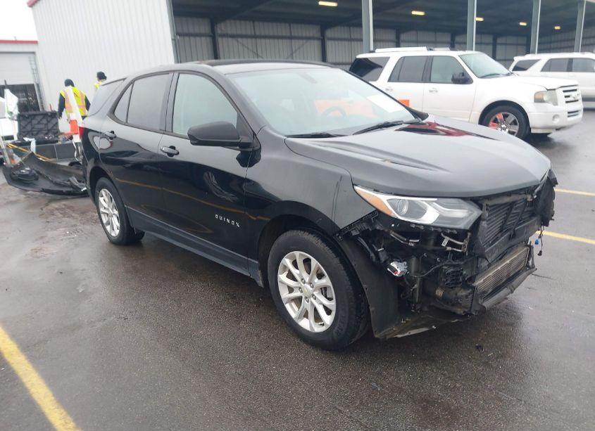 2019 Chevrolet Equinox LS (VIN 3GNAXHEV1KL213054) main photo
