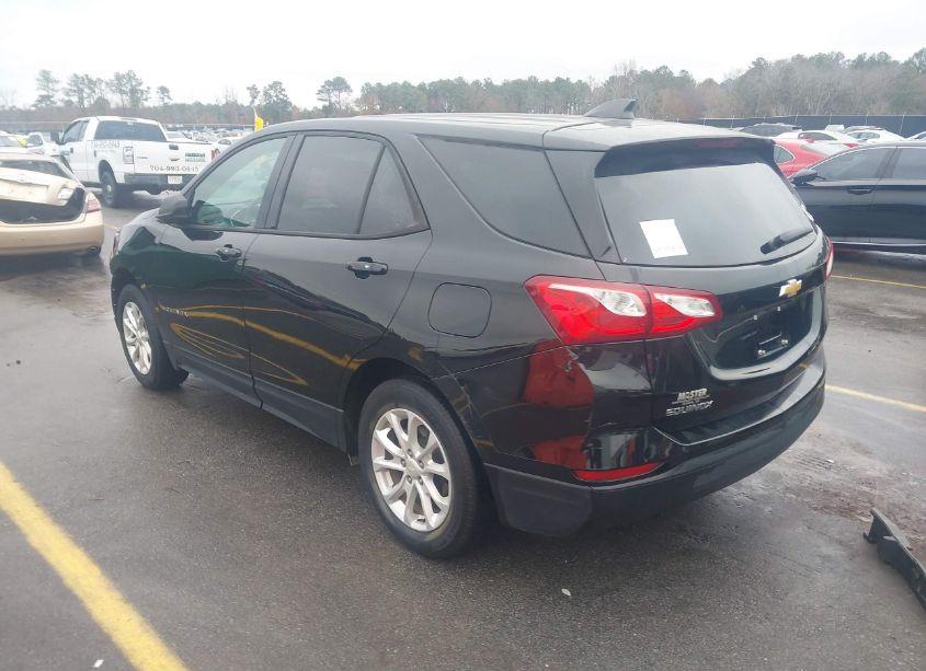 Photo 3 of 2019 Chevrolet Equinox LS (VIN 3GNAXHEV1KL213054)