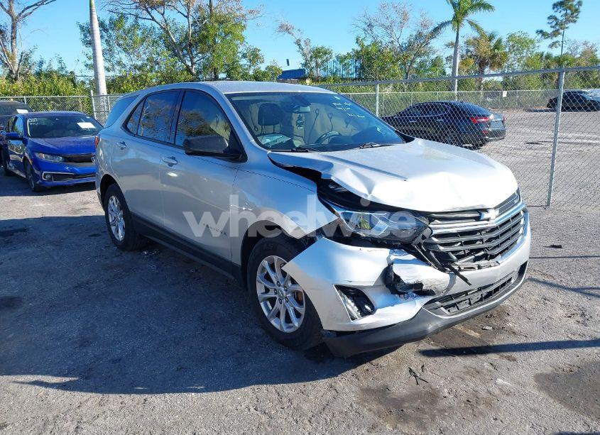 2019 Chevrolet Equinox LS (VIN 3GNAXHEV1KS514753) main photo