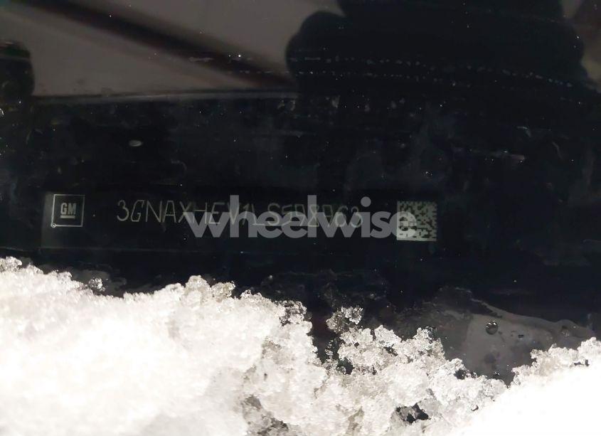 Photo 9 of 2020 Chevrolet Equinox FWD LS (VIN 3GNAXHEV1LS598963)