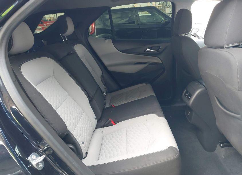 Photo 8 of 2020 Chevrolet Equinox FWD LS (VIN 3GNAXHEV1LS642427)