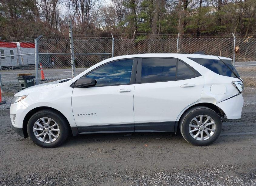 Photo 14 of 2020 Chevrolet Equinox FWD LS (VIN 3GNAXHEV1LS702710)