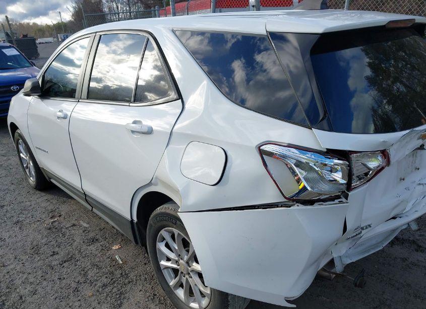 Photo 17 of 2020 Chevrolet Equinox FWD LS (VIN 3GNAXHEV1LS702710)