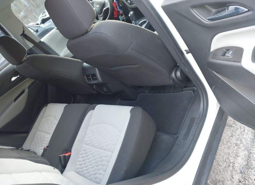 Photo 8 of 2020 Chevrolet Equinox FWD LS (VIN 3GNAXHEV1LS702710)