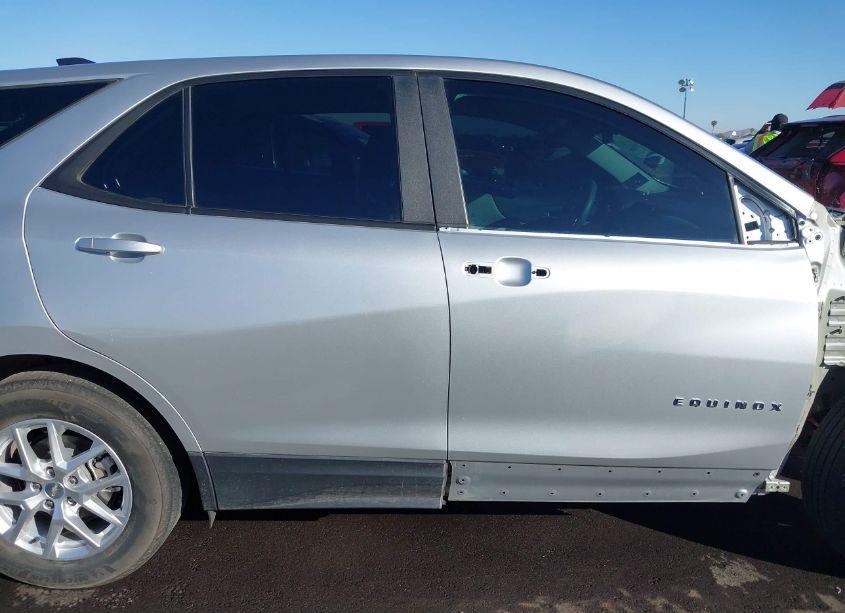 Photo 14 of 2022 Chevrolet Equinox FWD LS (VIN 3GNAXHEV1NS165274)
