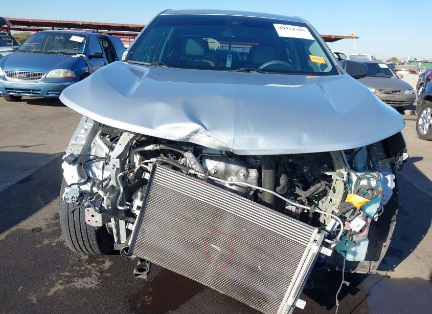 Photo 6 of 2022 Chevrolet Equinox FWD LS (VIN 3GNAXHEV1NS165274)