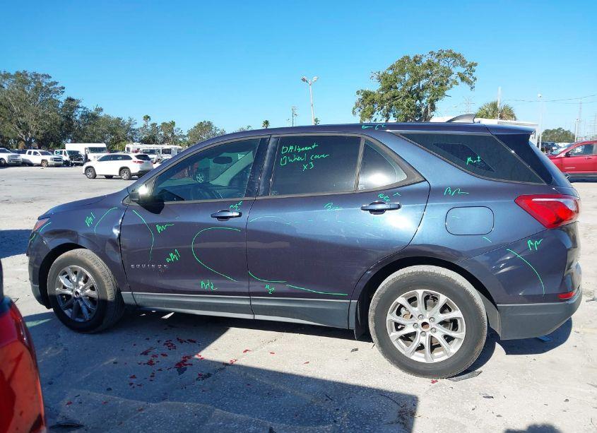 Photo 14 of 2018 Chevrolet Equinox LS (VIN 3GNAXHEV2JS628811)