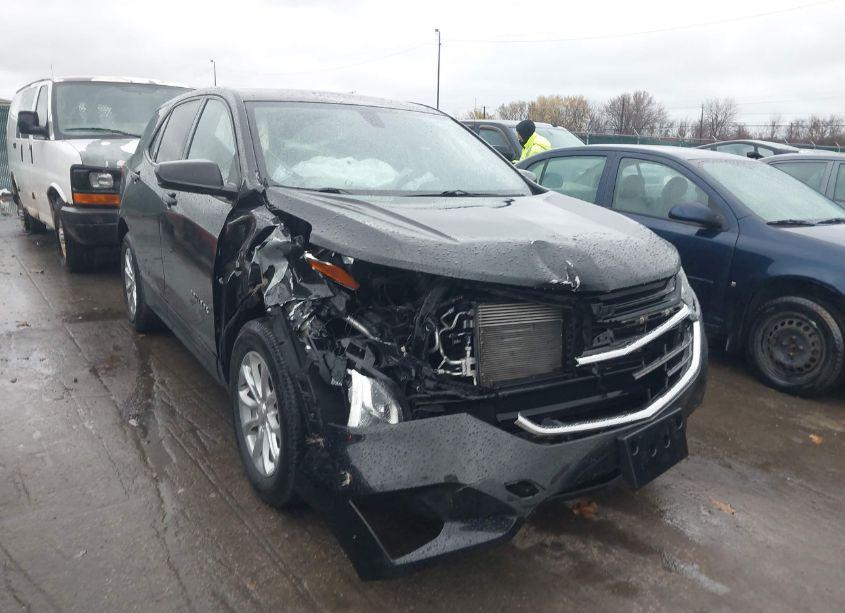 Photo 6 of 2019 Chevrolet Equinox LS (VIN 3GNAXHEV2KL243096)