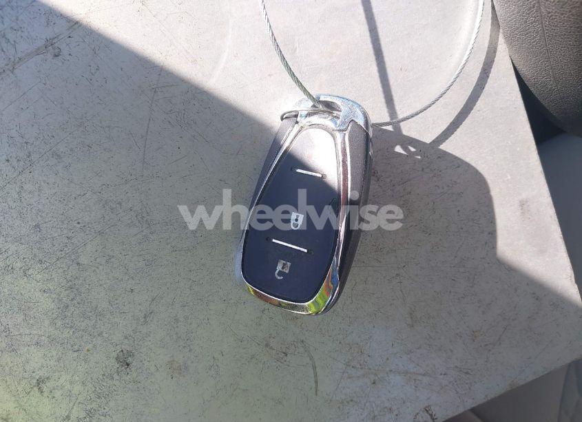 Photo 11 of 2019 Chevrolet Equinox LS (VIN 3GNAXHEV2KS626364)